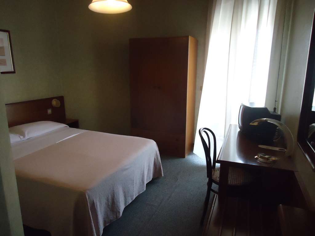 Hotel De La Ville Central Latina Pokój zdjęcie
